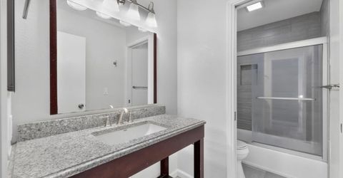 1675 Vernon St #42, Unit 42, Roseville, CA 95678 Photo