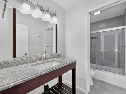 1675 Vernon St #42, Unit 42, Roseville, CA 95678 Photo
