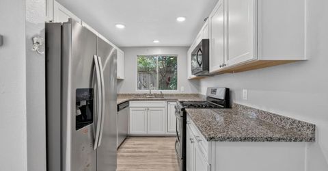 1675 Vernon St #42, Unit 42, Roseville, CA 95678 Photo