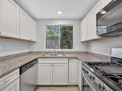 1675 Vernon St #42, Unit 42, Roseville, CA 95678 Photo