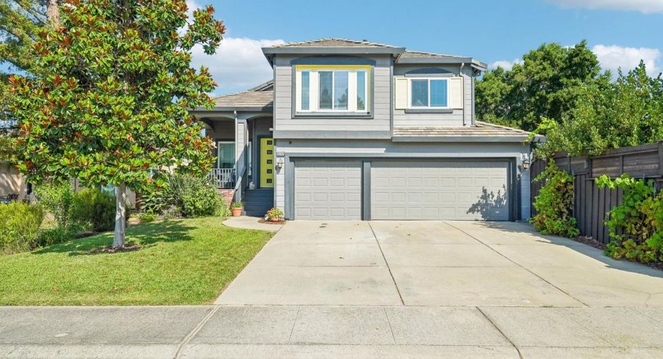 6190 Fieldale Dr, Elk Grove, CA 95758 Photo