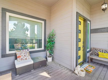 6190 Fieldale Dr, Elk Grove, CA 95758 Photo