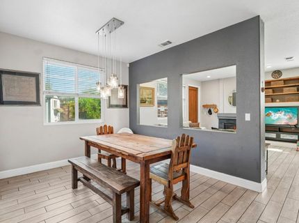 6190 Fieldale Dr, Elk Grove, CA 95758 Photo