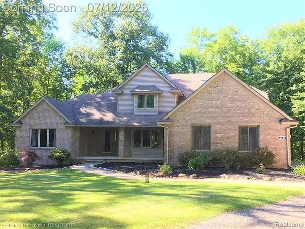 11975 Cody Creek Ct Court , Green Oak Twp, MI 48178