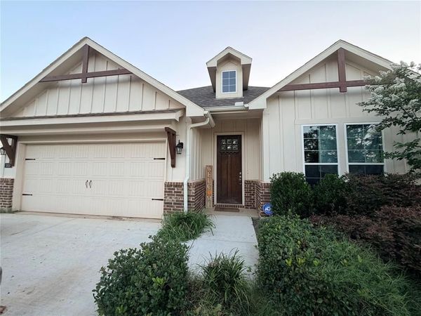 505 Smith Road, Springtown, TX 76082