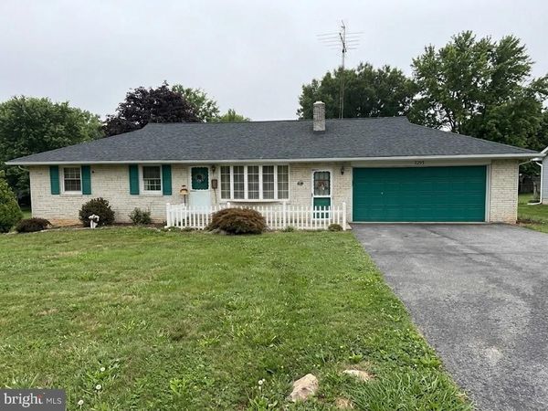 5893 AMBAU ROAD , SPRING GROVE, PA 17362