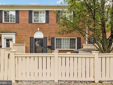 1545 A N VAN DORN, ALEXANDRIA, VA 22304