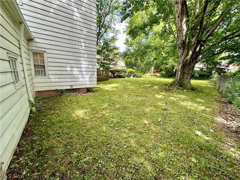 19631 Delaware Drive, Euclid, OH 44117 Photo 28