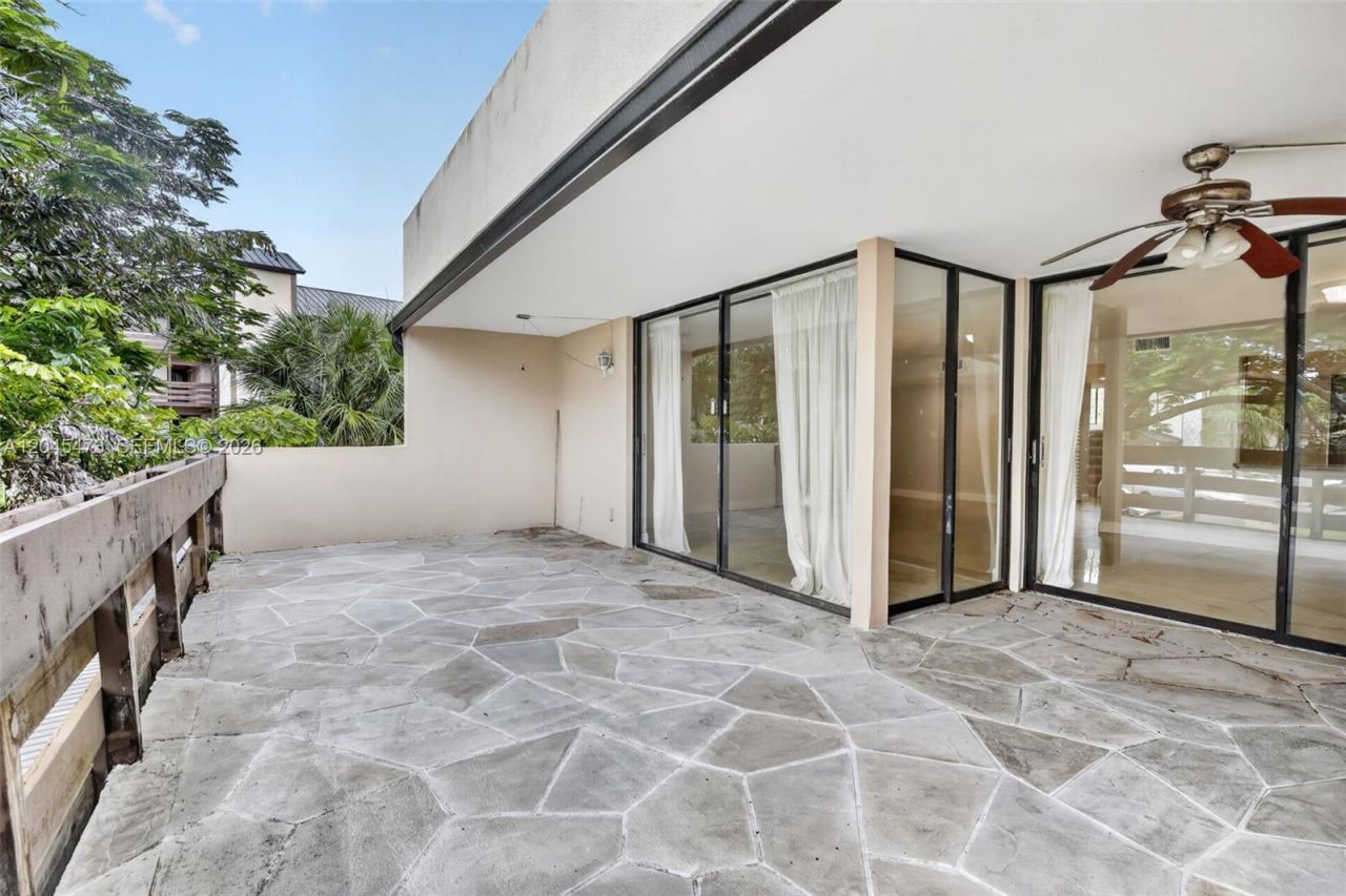 120 SW 96th Ter , Unit 204, Plantation, FL 33324 Photo