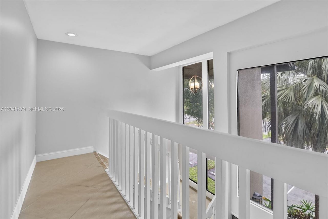 120 SW 96th Ter , Unit 204, Plantation, FL 33324 Photo