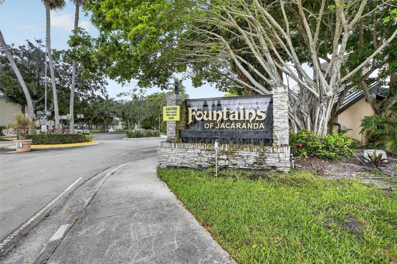 120 SW 96th Ter , Unit 204, Plantation, FL 33324 Photo