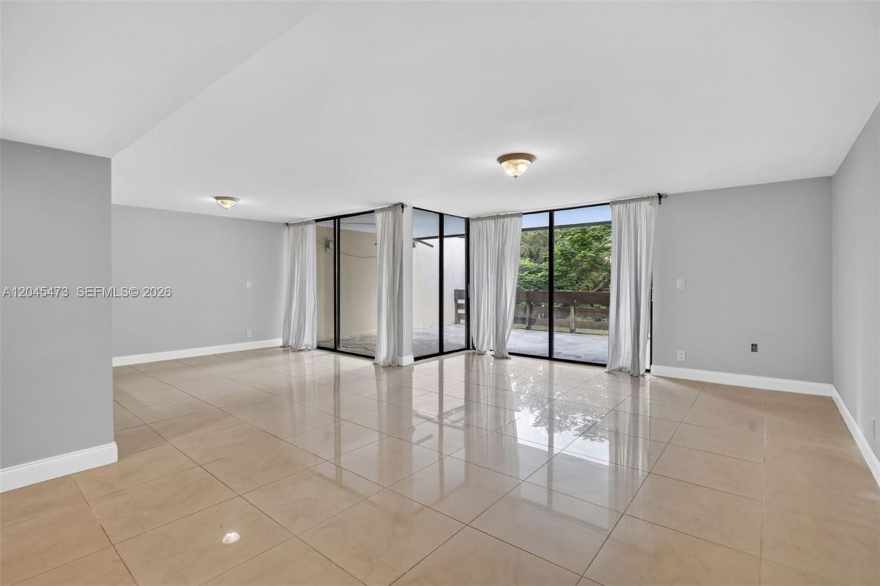 120 SW 96th Ter , Unit 204, Plantation, FL 33324 Photo