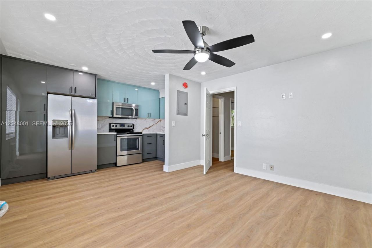 1634 NE 4th Pl, Fort Lauderdale, FL 33301 Photo