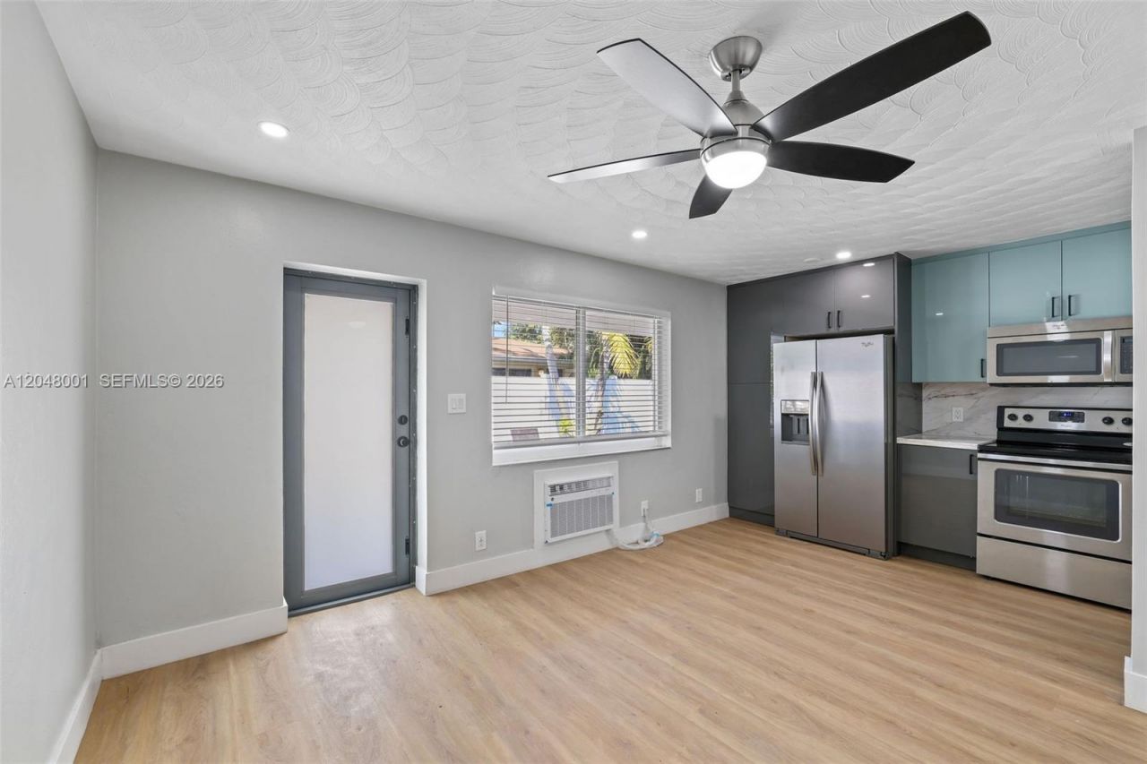 1634 NE 4th Pl, Fort Lauderdale, FL 33301 Photo