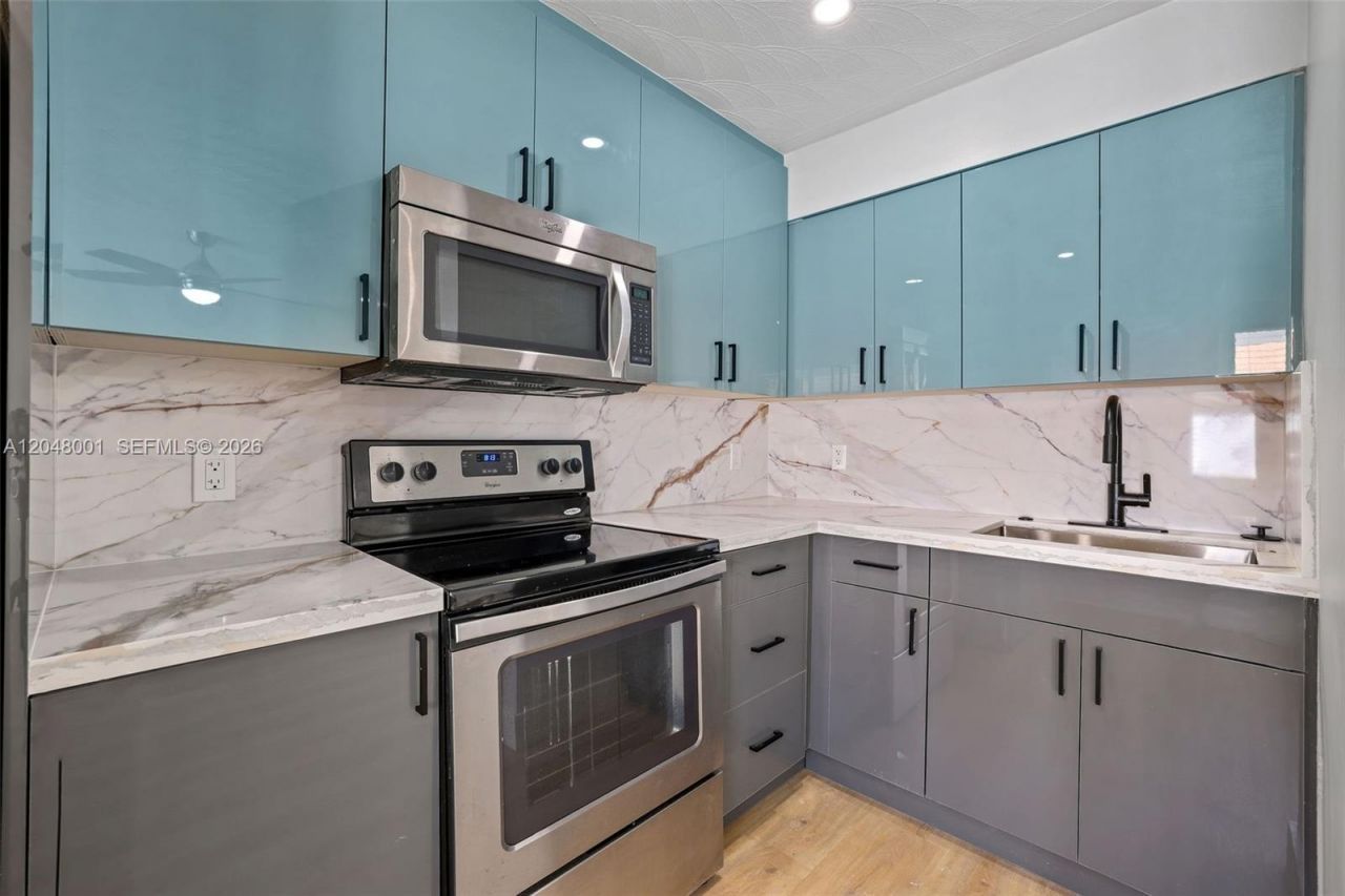 1634 NE 4th Pl, Fort Lauderdale, FL 33301 Photo
