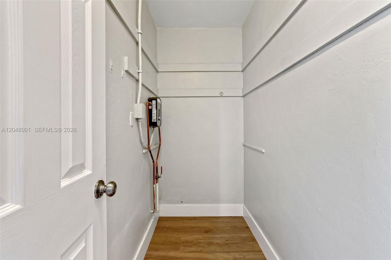 1634 NE 4th Pl, Fort Lauderdale, FL 33301 Photo