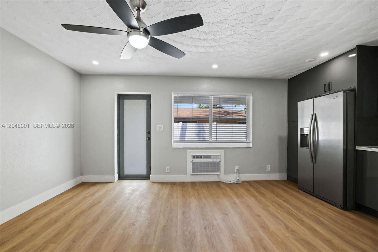 1634 NE 4th Pl, Fort Lauderdale, FL 33301 Photo