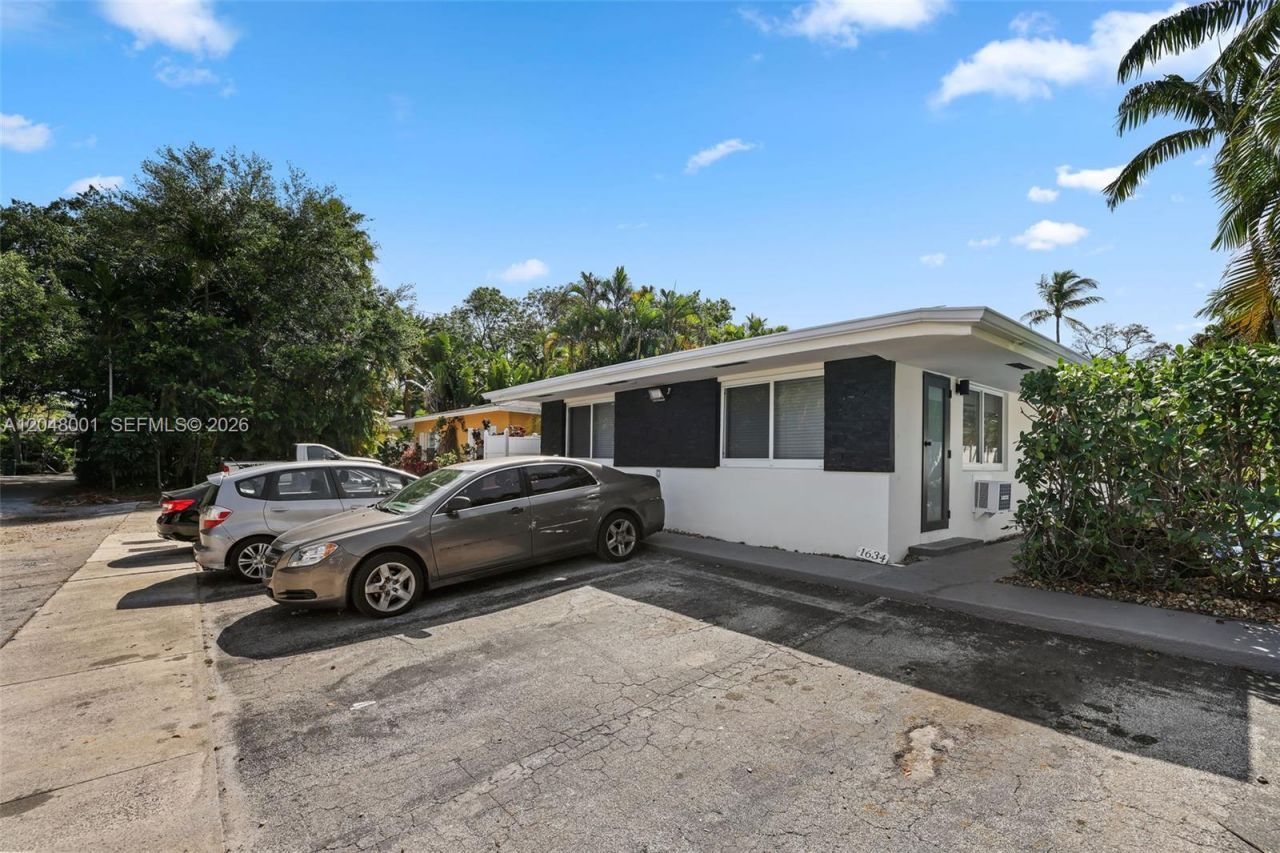 1634 NE 4th Pl, Fort Lauderdale, FL 33301 Photo