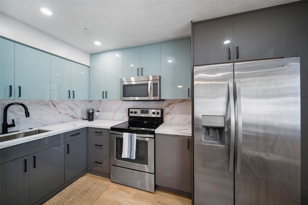 1634 NE 4th Pl, Fort Lauderdale, FL 33301 Photo