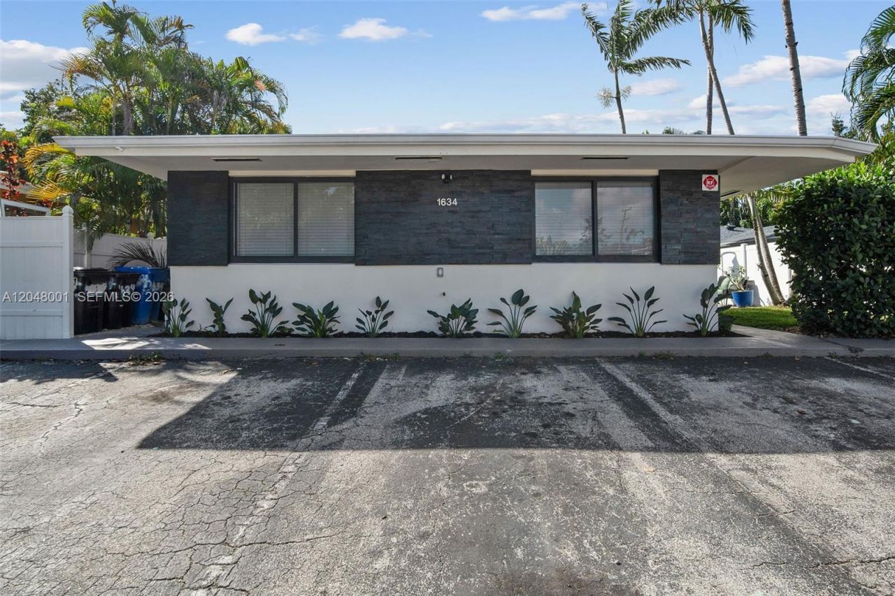 1634 NE 4th Pl, Fort Lauderdale, FL 33301 Photo