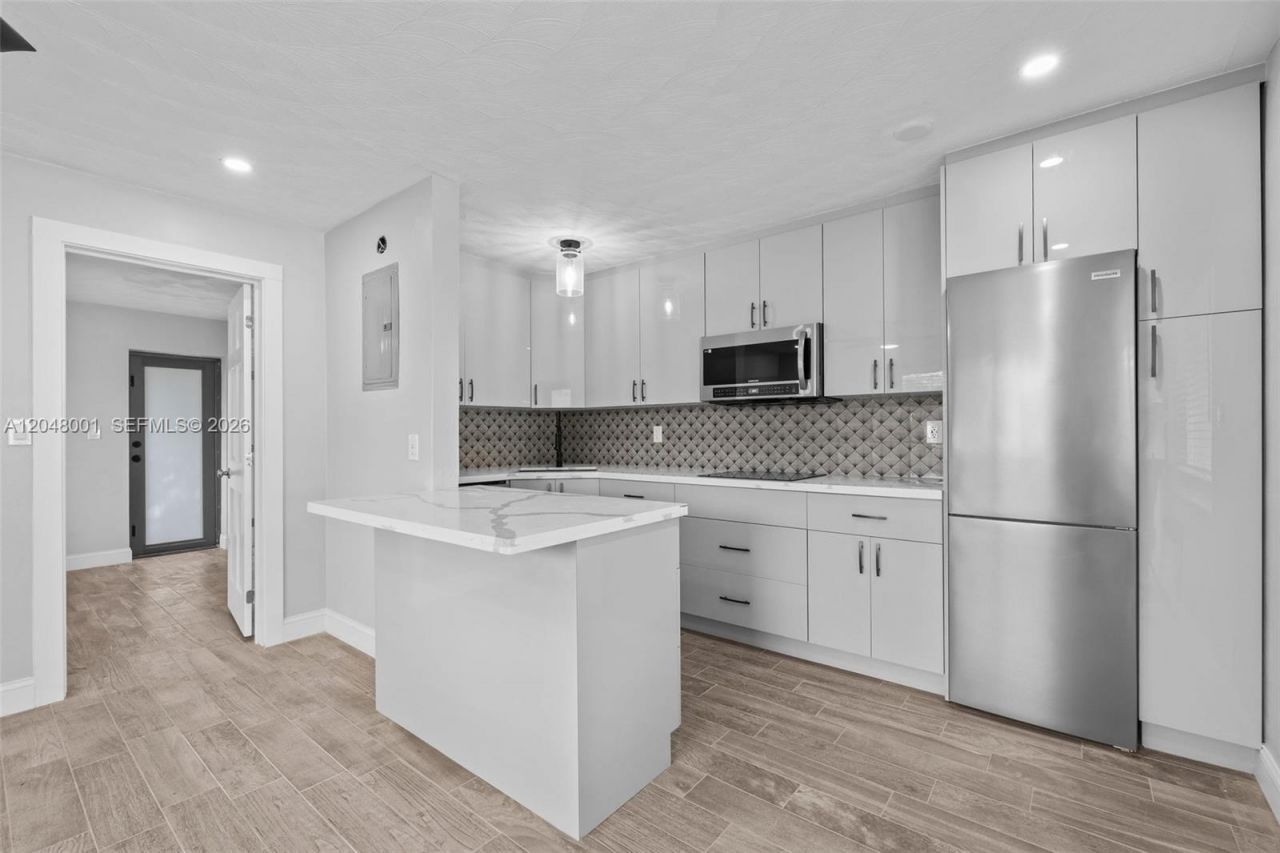 1634 NE 4th Pl, Fort Lauderdale, FL 33301 Photo