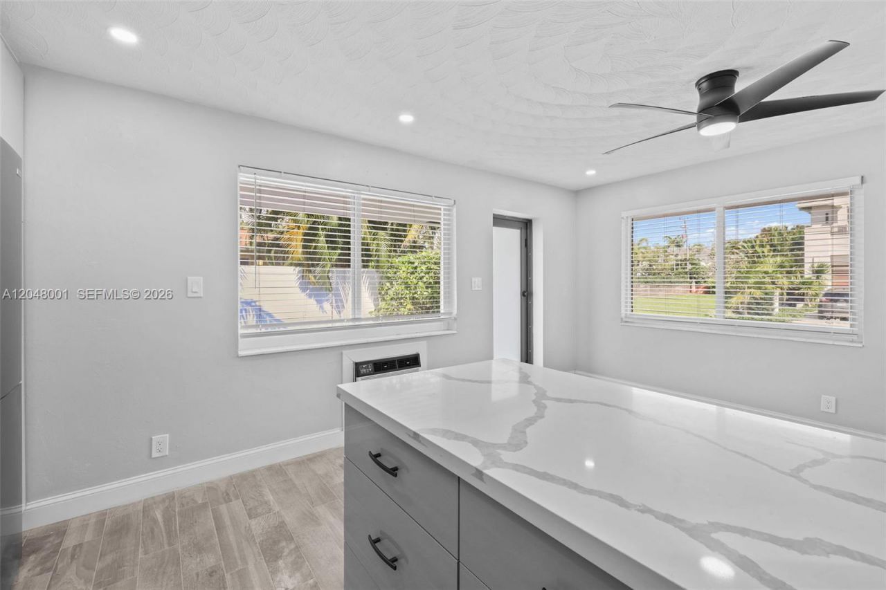 1634 NE 4th Pl, Fort Lauderdale, FL 33301 Photo