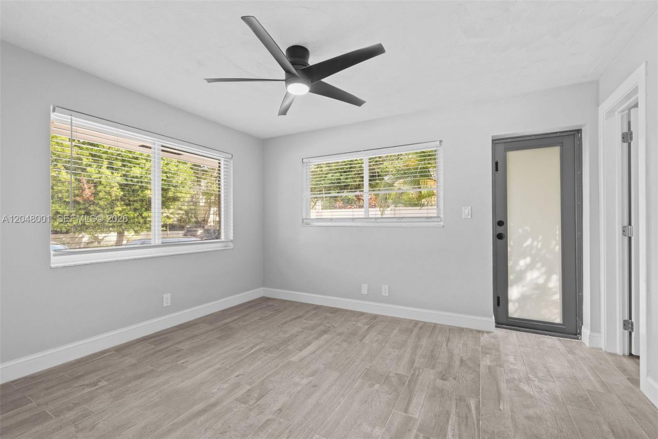 1634 NE 4th Pl, Fort Lauderdale, FL 33301 Photo