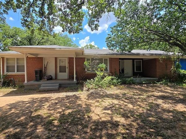 2503 W Pipeline Road, Euless, TX 76040