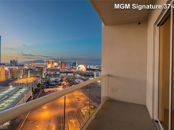 125 E Harmon Avenue, Unit 3701&3703, Las Vegas, NV 89109