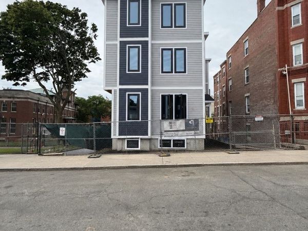 75 Maywood, Boston, MA 02119
