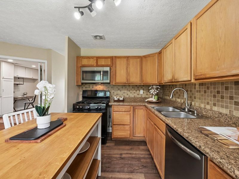 621 King George Avenue, Columbus, OH 43230 Photo 15