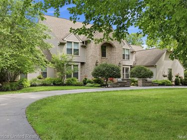 12825 Larkins Road, Brighton Twp, MI 48114
