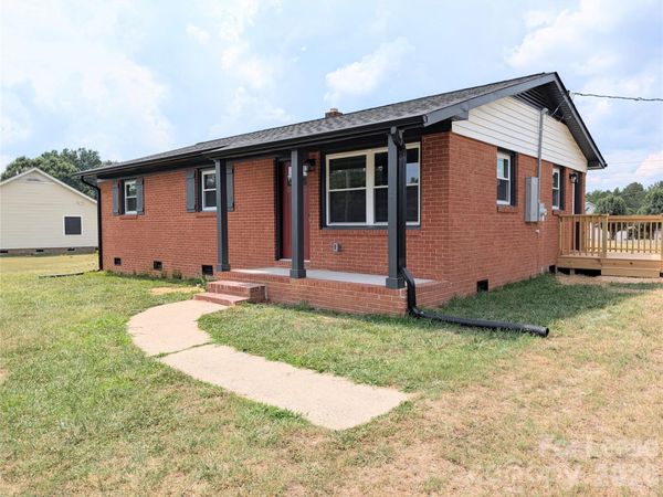 202 Ebenezer Road , Kings Mountain, NC 28086