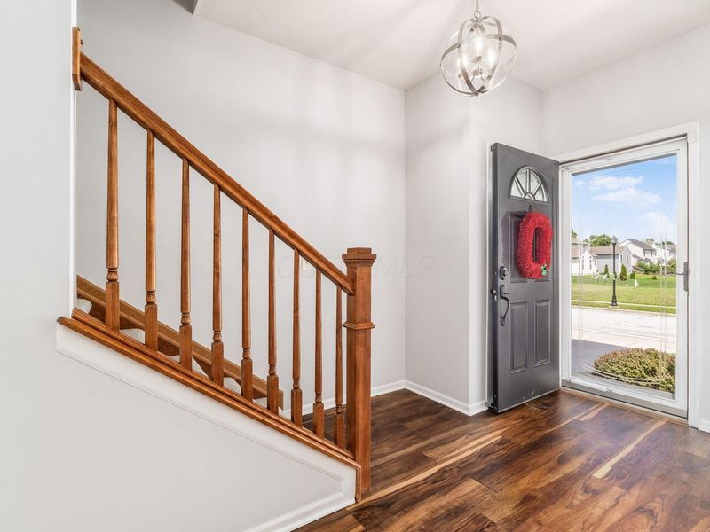 4789 Laurel Valley Drive, Columbus, OH 43228 Photo 5