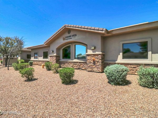 1012 S STAPLEY Drive, Unit 101, Mesa, AZ 85204