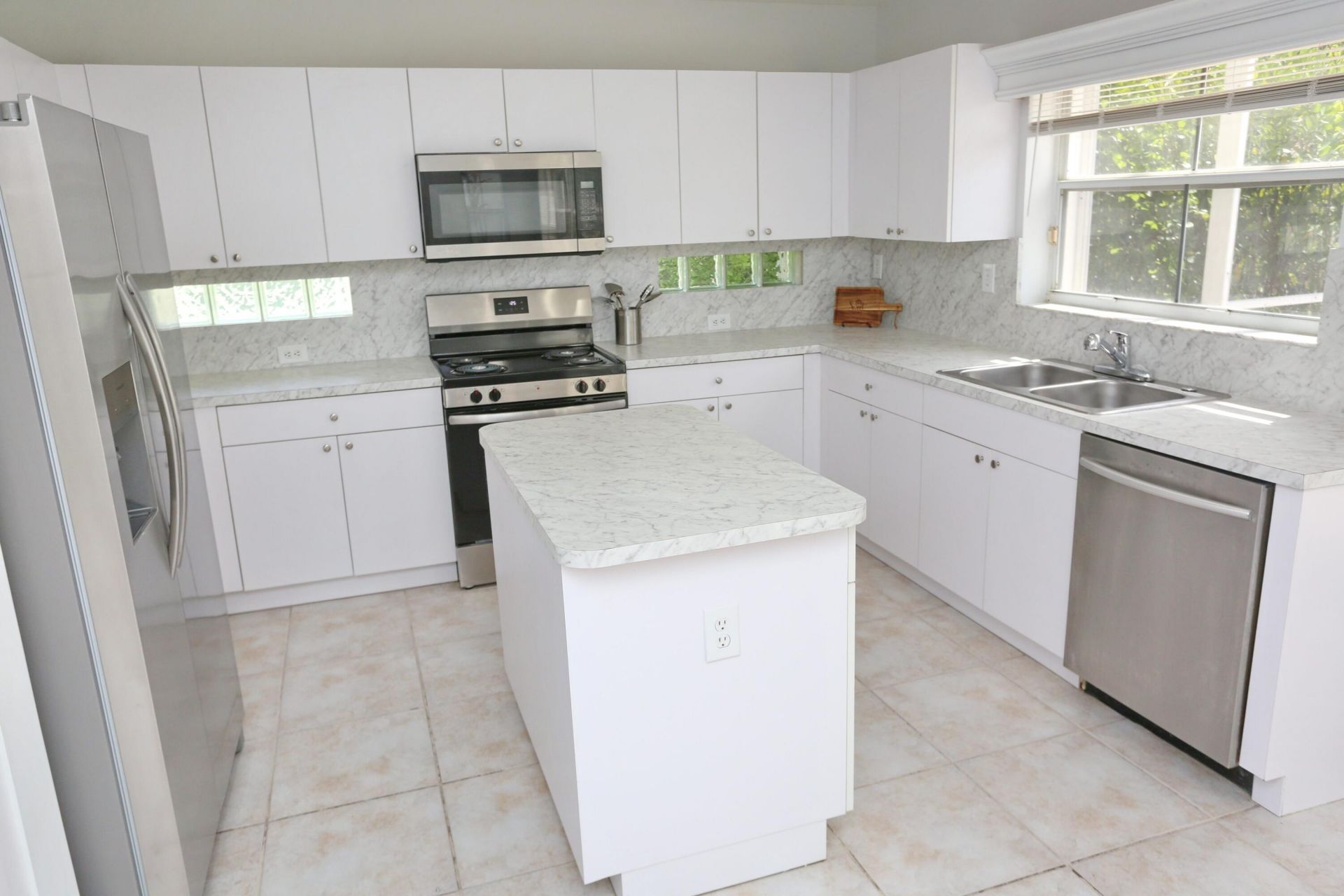 5157 NW 122nd Avenue, Coral Springs, FL 33076 Photo