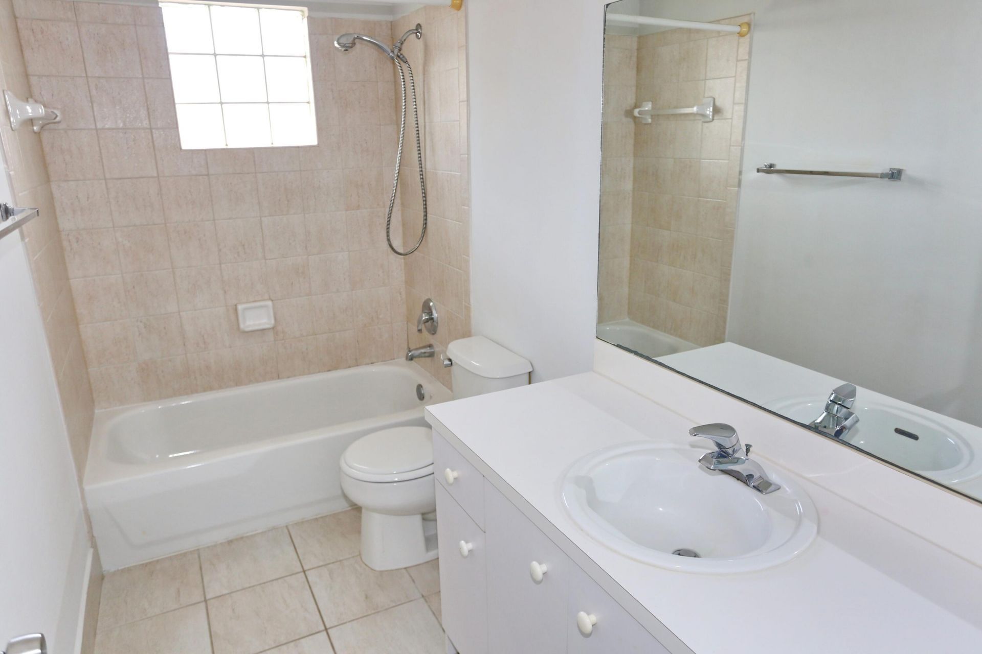 5157 NW 122nd Avenue, Coral Springs, FL 33076 Photo