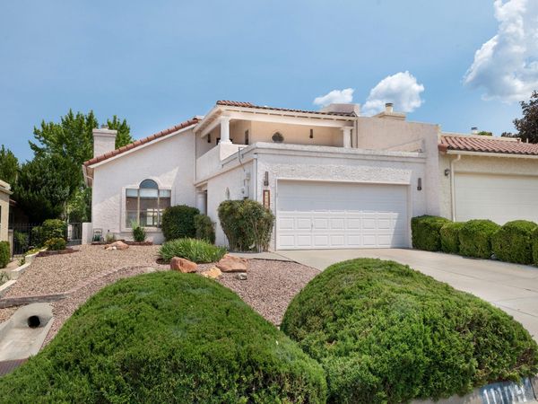 11109 Malaguena Lane NE, Albuquerque, NM 87111