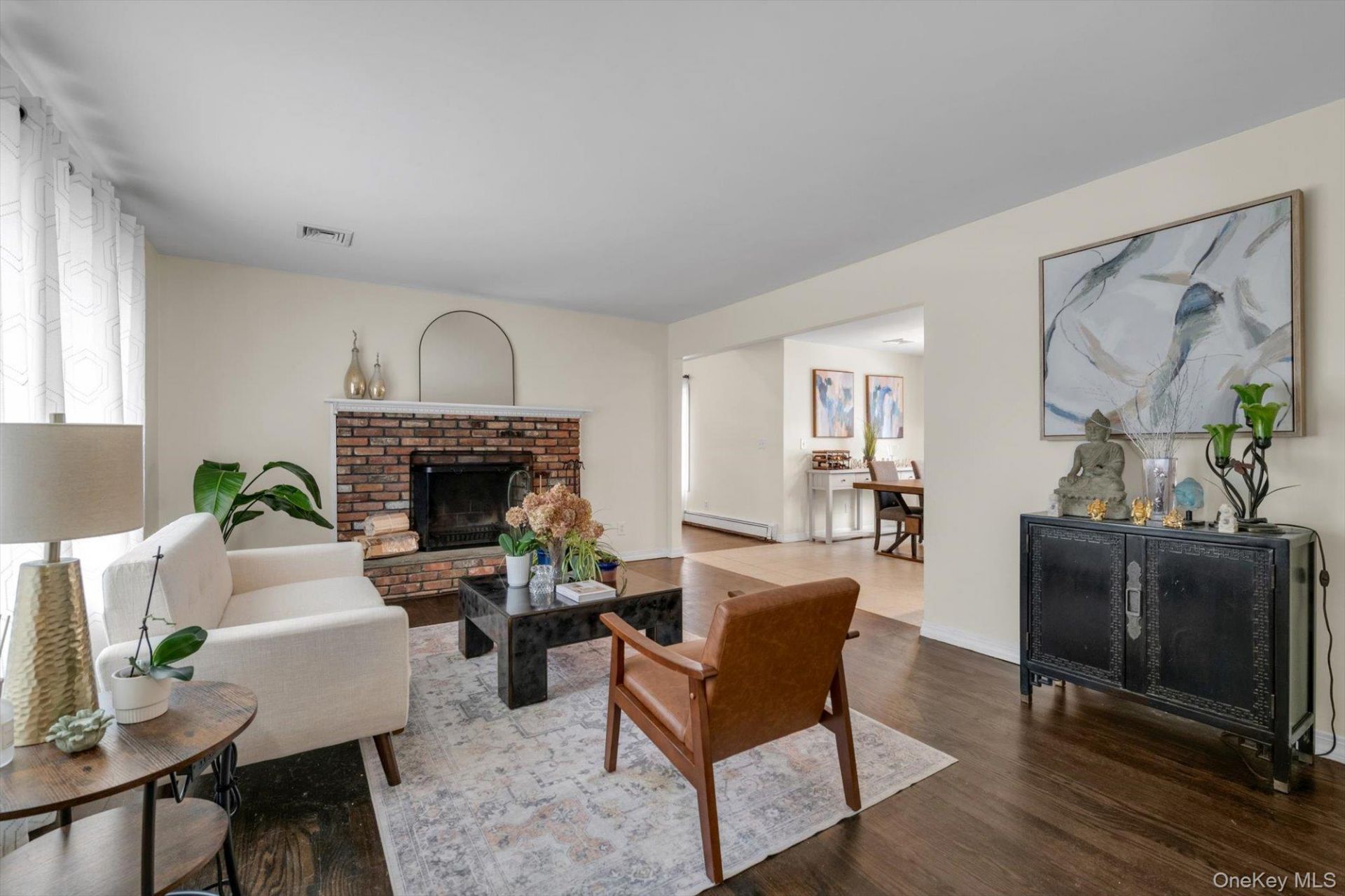 17 Doxey Drive , Glen Cove, NY 11542 Main Photo