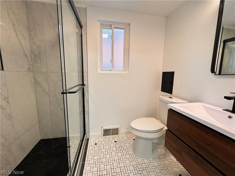 2907 Snow Road, Parma, OH 44134 Photo 7