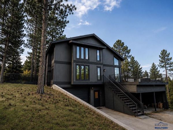 4102 PARKRIDGE PL, Rapid City, SD 57702