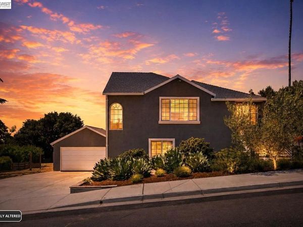 3212 D, Hayward, CA 94541