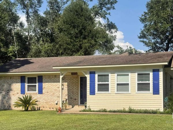 10376 Longview Drive, Foley, AL 36535