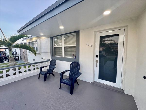 3010 N 73rd Ave , Hollywood, FL 33024
