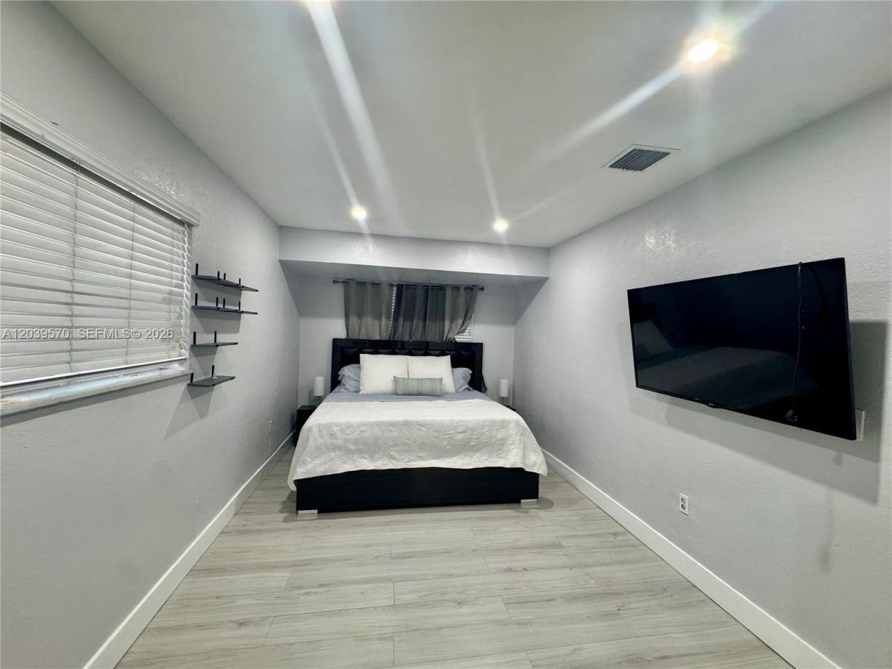 3010 N 73rd Ave, Hollywood, FL 33024 Photo