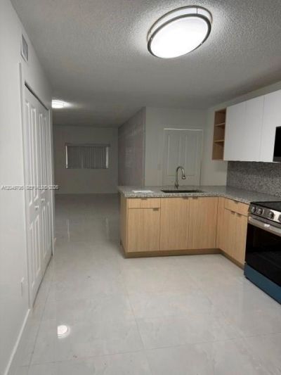 3518 W 80th St , Unit 101-49, Hialeah, FL 33018 Photo
