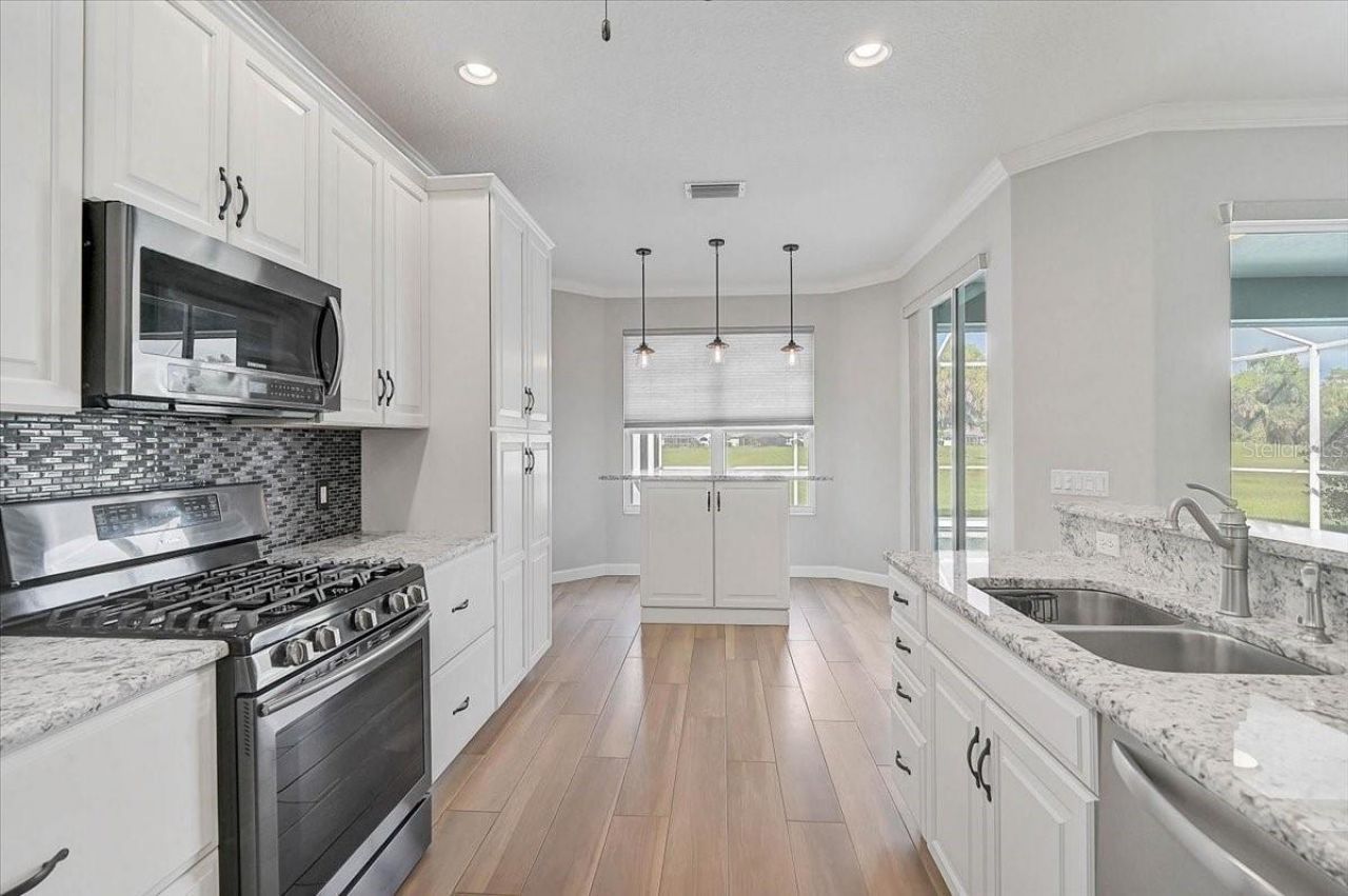 10647 Old Grove Circle , Bradenton, FL 34212 Photo