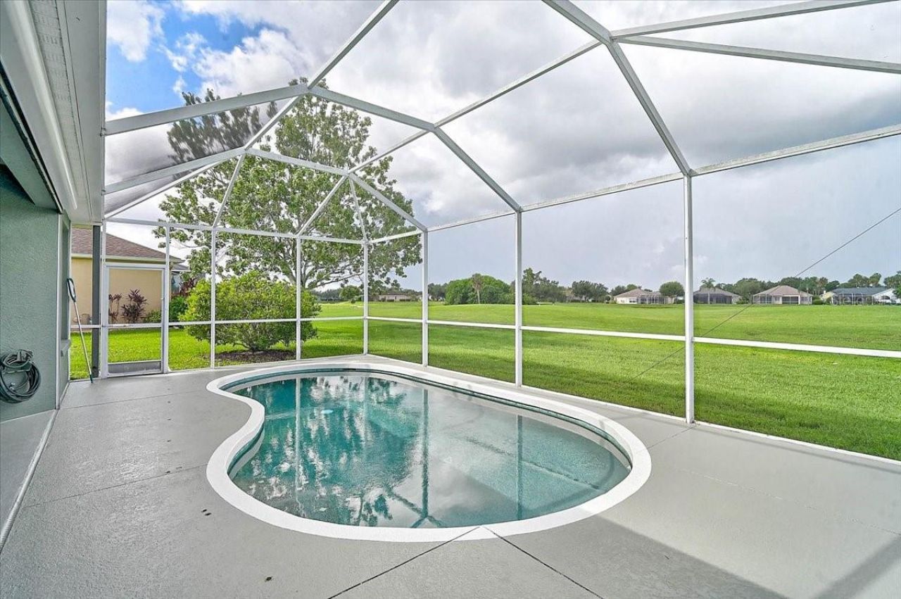 10647 Old Grove Circle , Bradenton, FL 34212 Photo