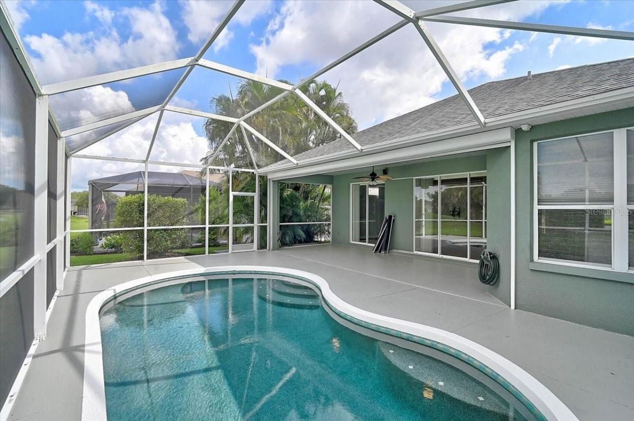 10647 Old Grove Circle , Bradenton, FL 34212 Photo