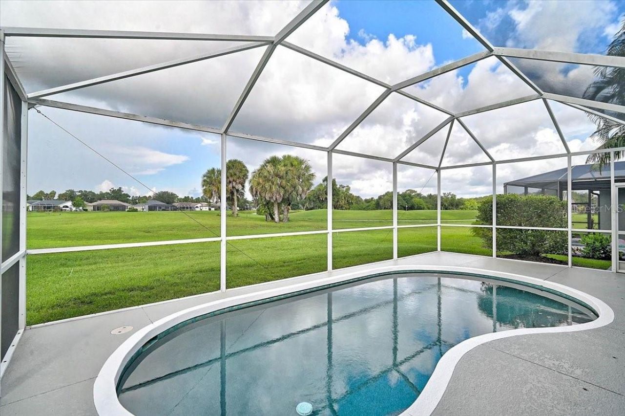 10647 Old Grove Circle , Bradenton, FL 34212 Photo